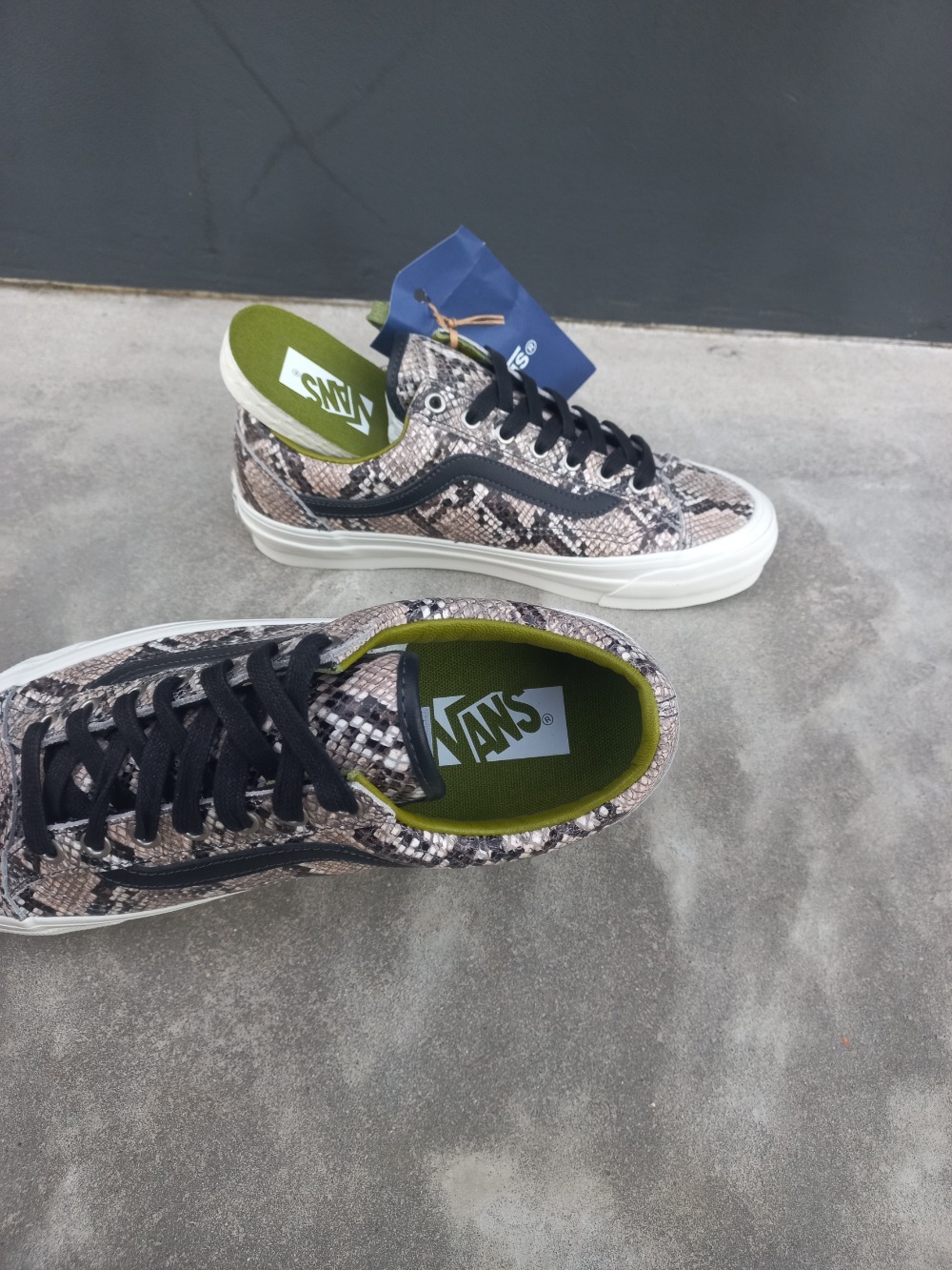 Vans Old Skool 36 Python Silver Grey