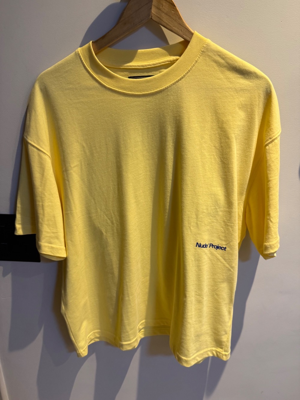 Camiseta nude project Amerela