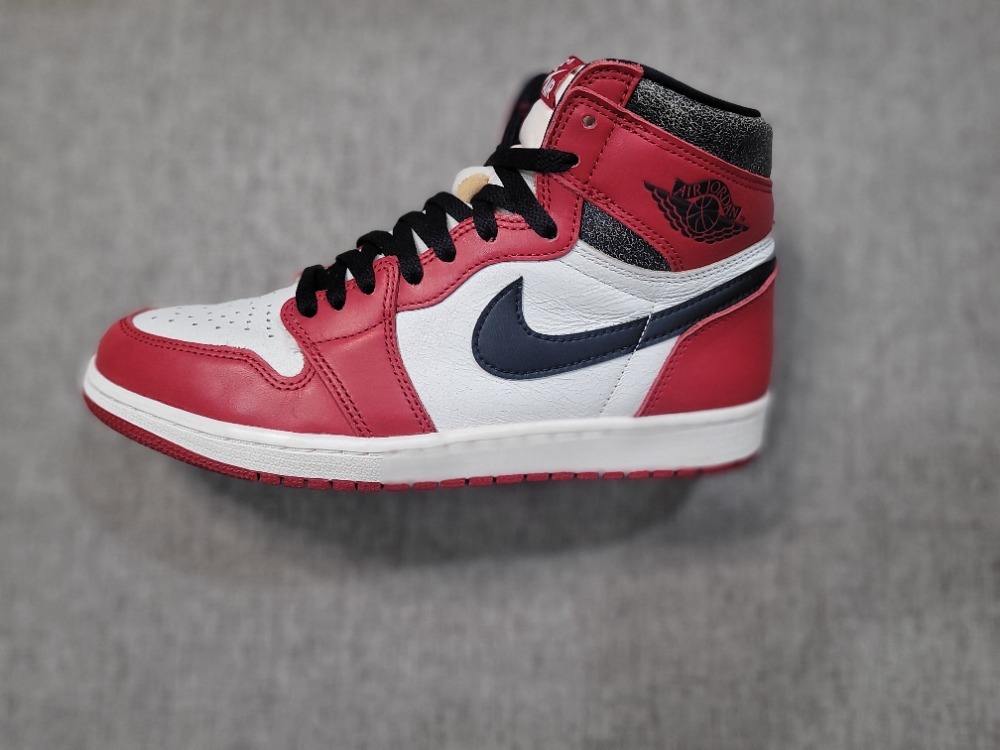 Air Jordan 1 High Chicago Lost and Found — 41, Usado