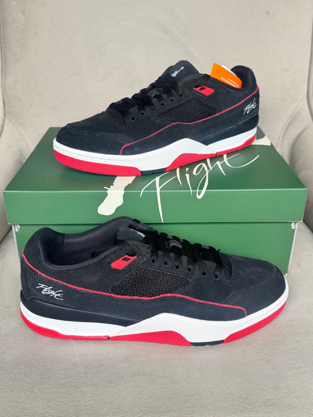 Air Jordan Flight Court Black University Red