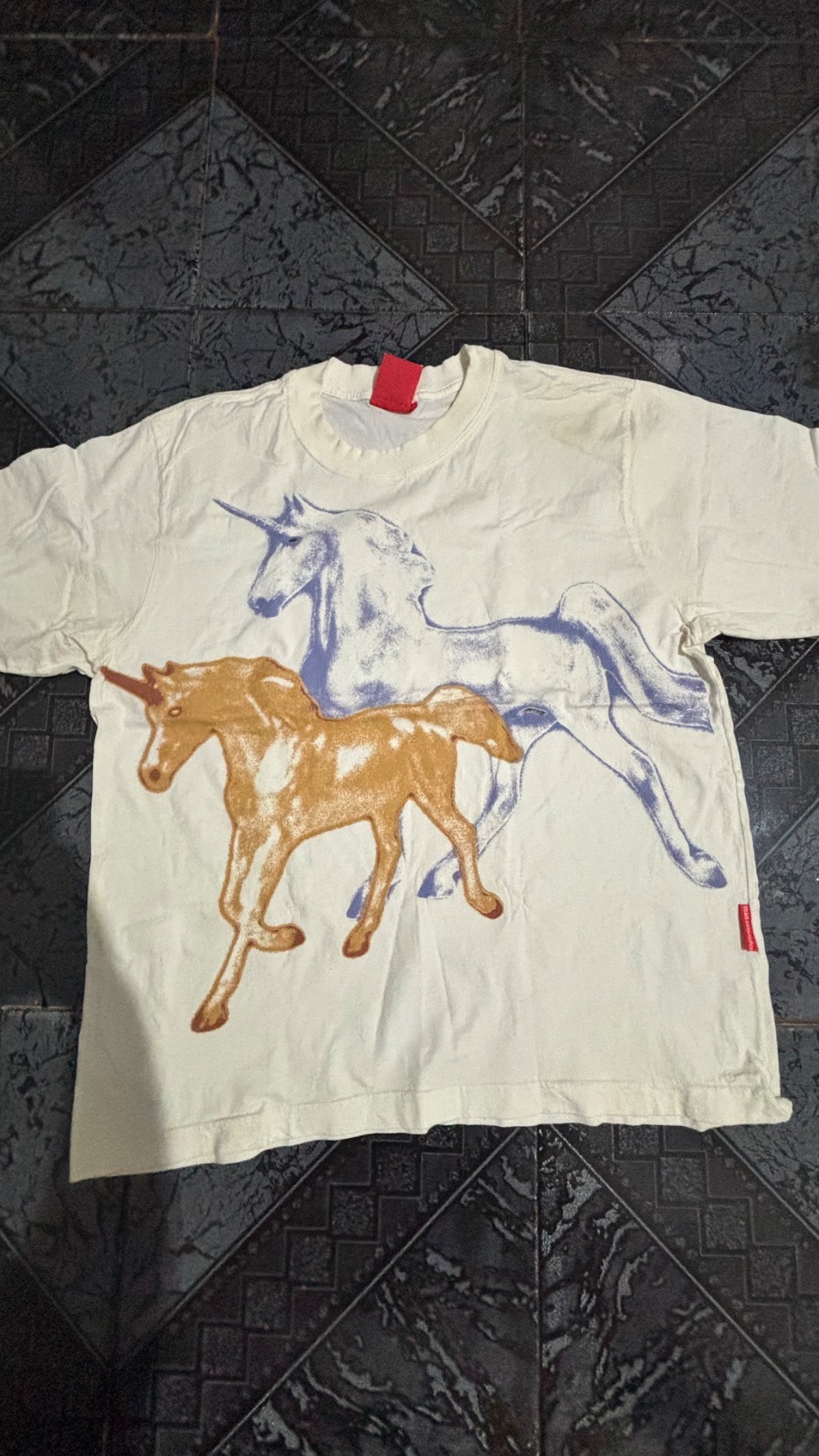 Camiseta Mad Enlatados Uni Branco