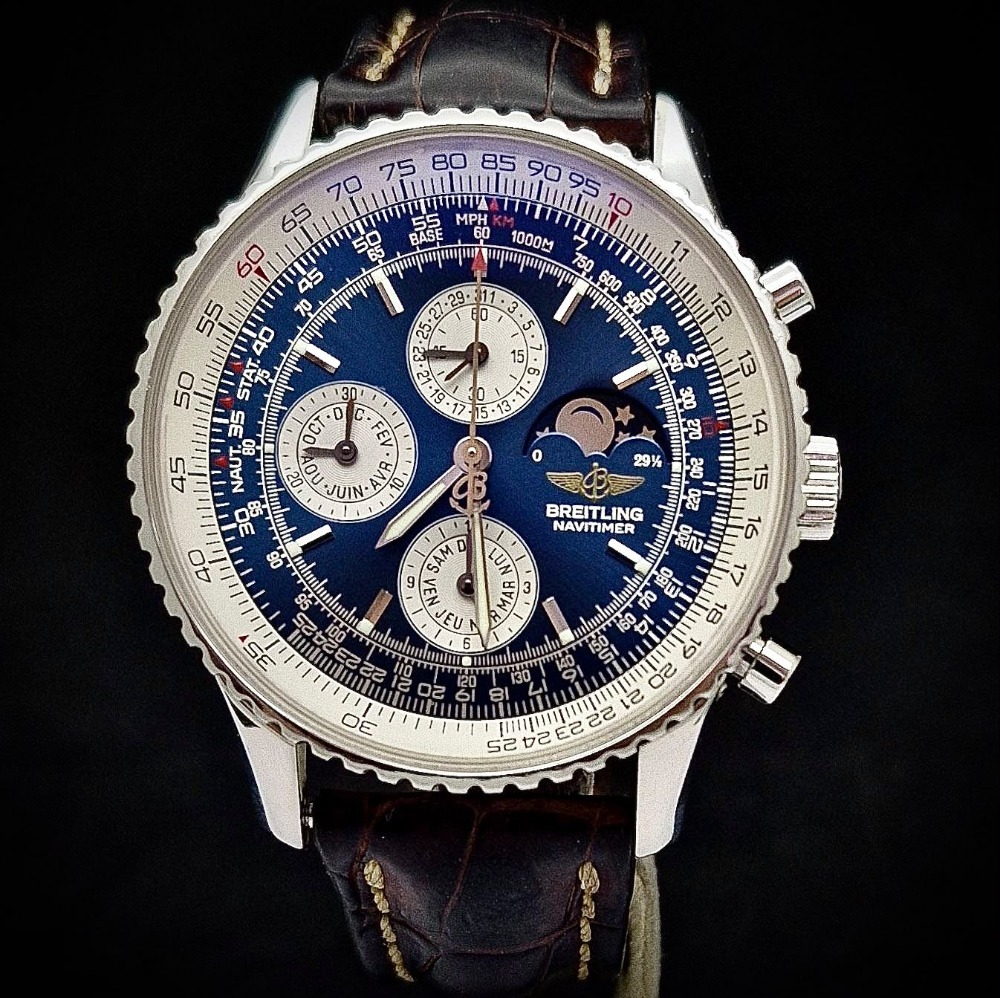Relógio Breitling Navitimer Montbrillant Olympus Navy 43mm