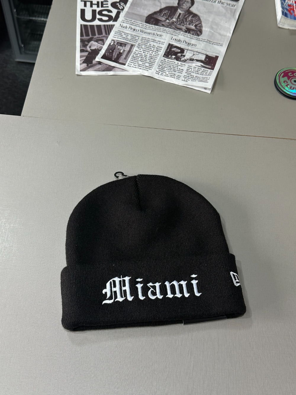 New Era x Supreme Touca Shop Miami Black FW26-W5