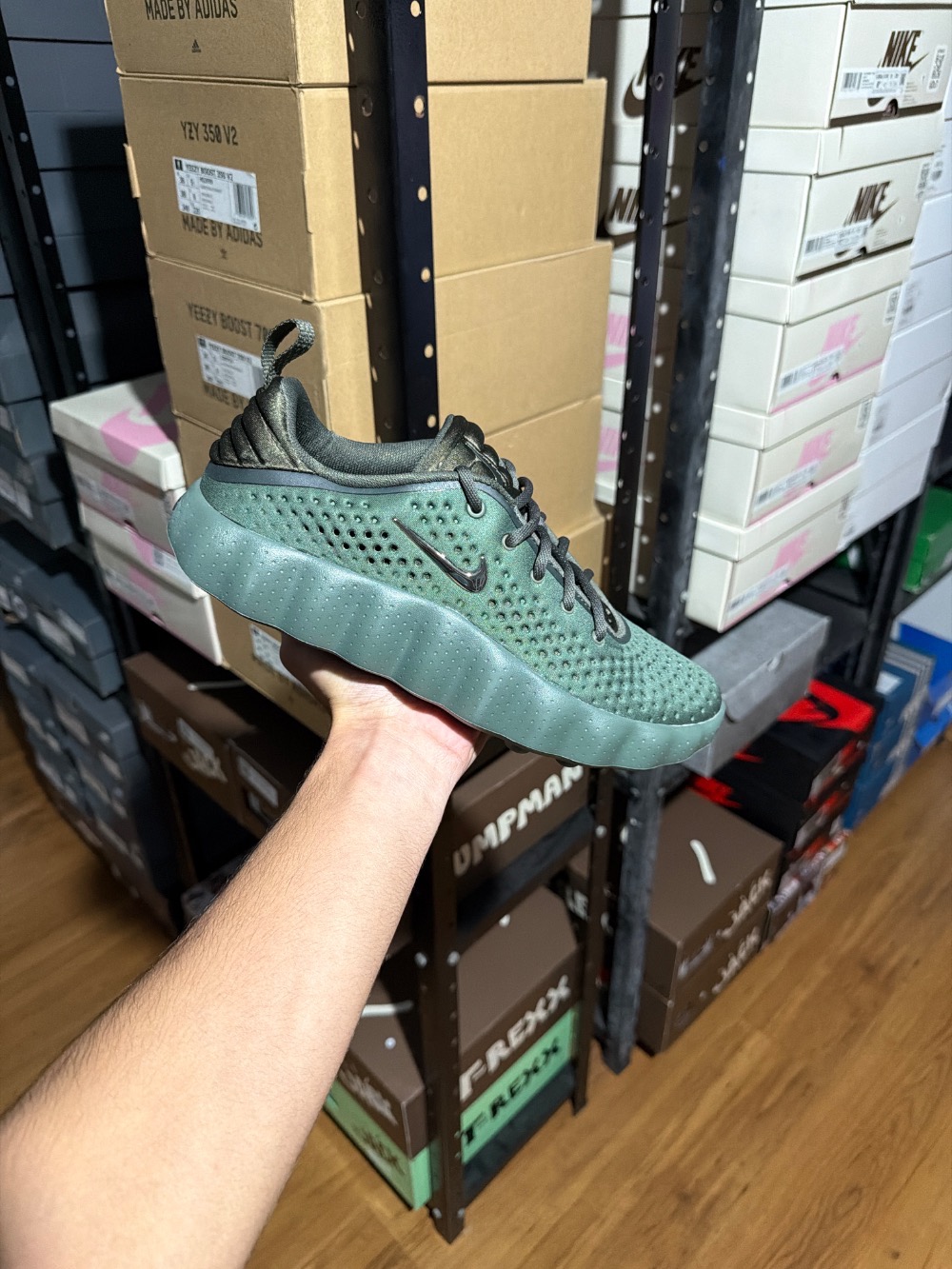 Nike Mind 002 Camo Green Phantom Newsprint