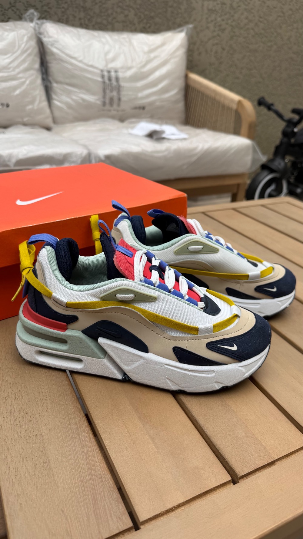 Nike Air Max Furyosa Rattan Summit White Obsidian