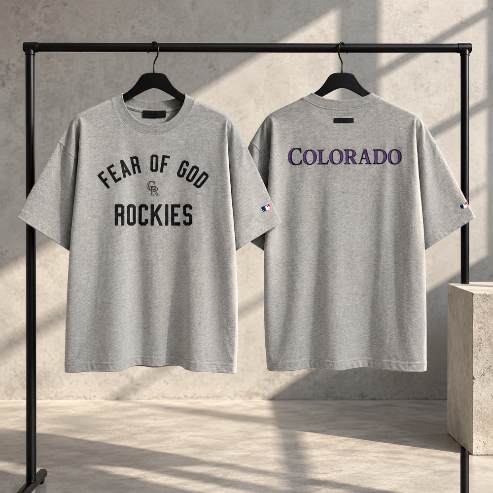Camiseta Fear of God Essentials x MLB Colorado Rockies