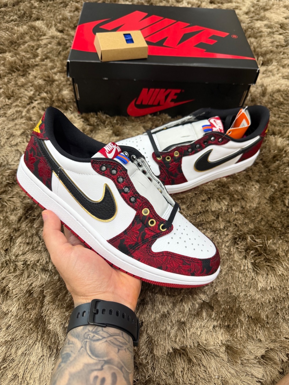 Air Jordan 1 Low Last Dance At The Garden Varsity Red — 39, Novo