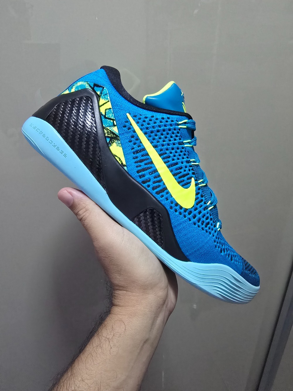 Nike Kobe 9 Elite Low Protro Perspective