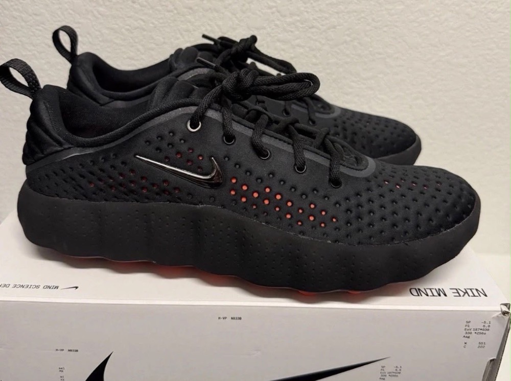 Nike Mind 002 Black — 45, Novo