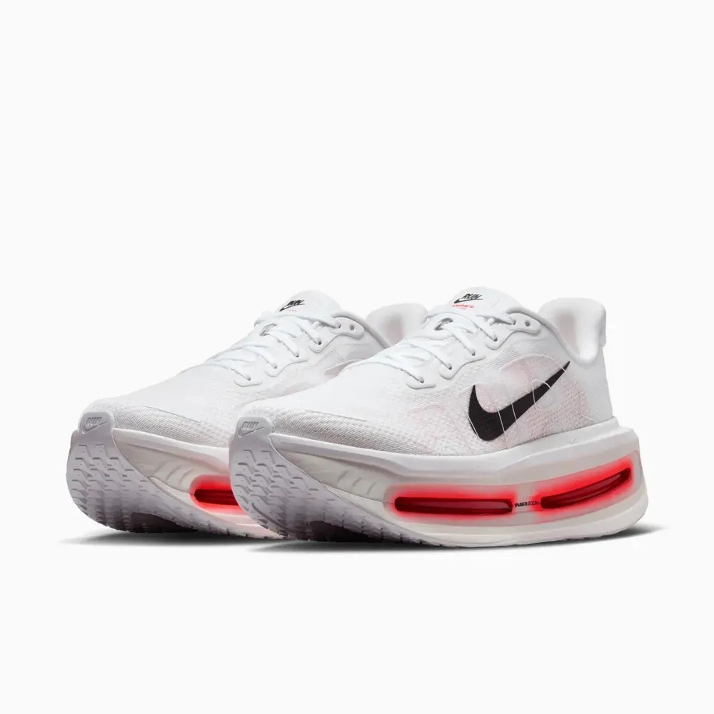 Nike Vomero Premium White Bright Crimson — 42, Novo