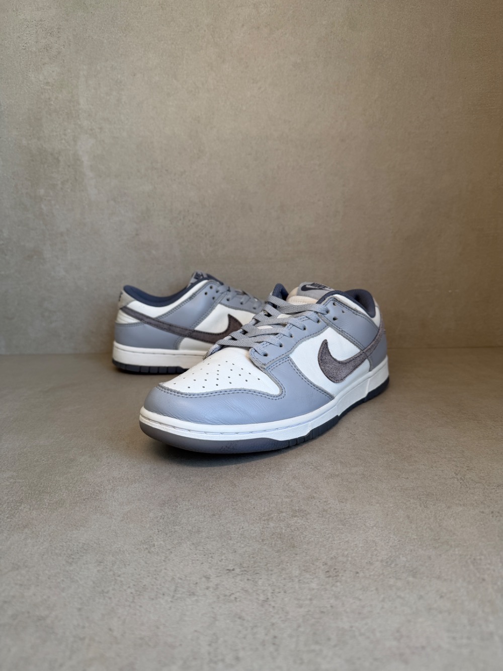 Nike Dunk Low SE Light Carbon