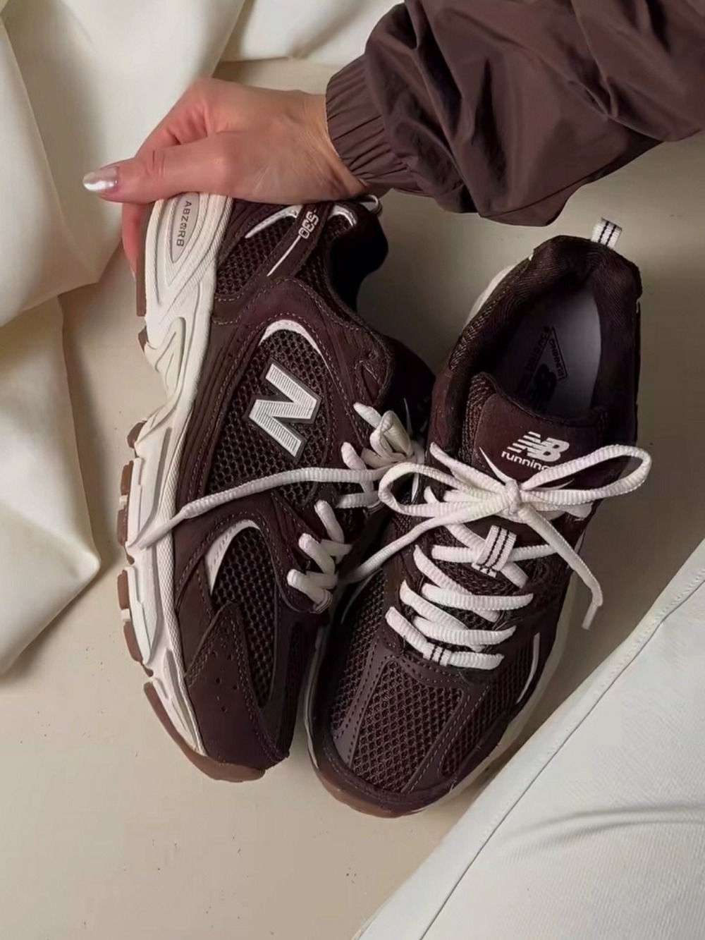 New Balance 530 Light Brown Beige