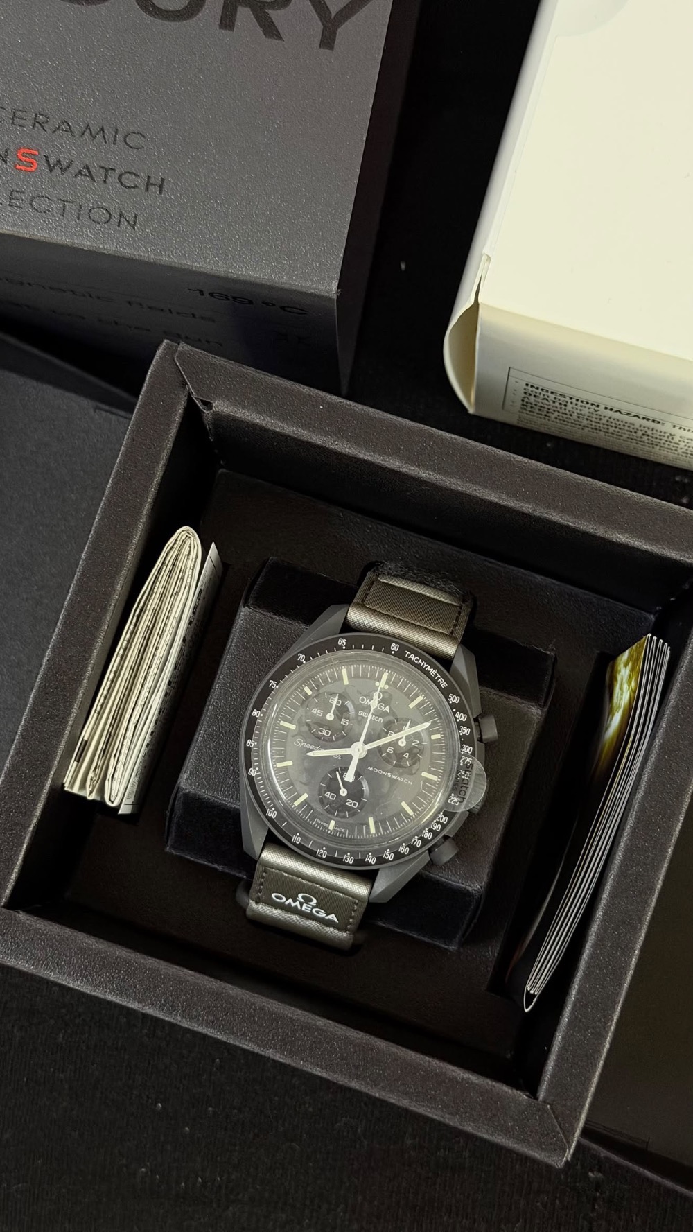 Swatch x Omega Relógio Bioceramic Moonswatch Mission to Mercury 42mm