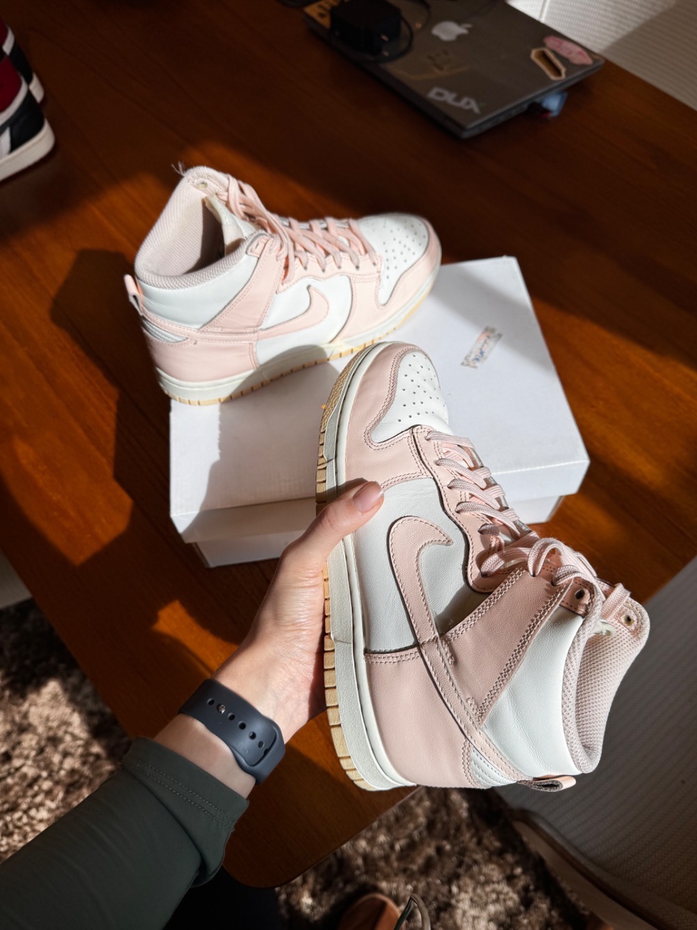 Nike Dunk High Crimson Tint