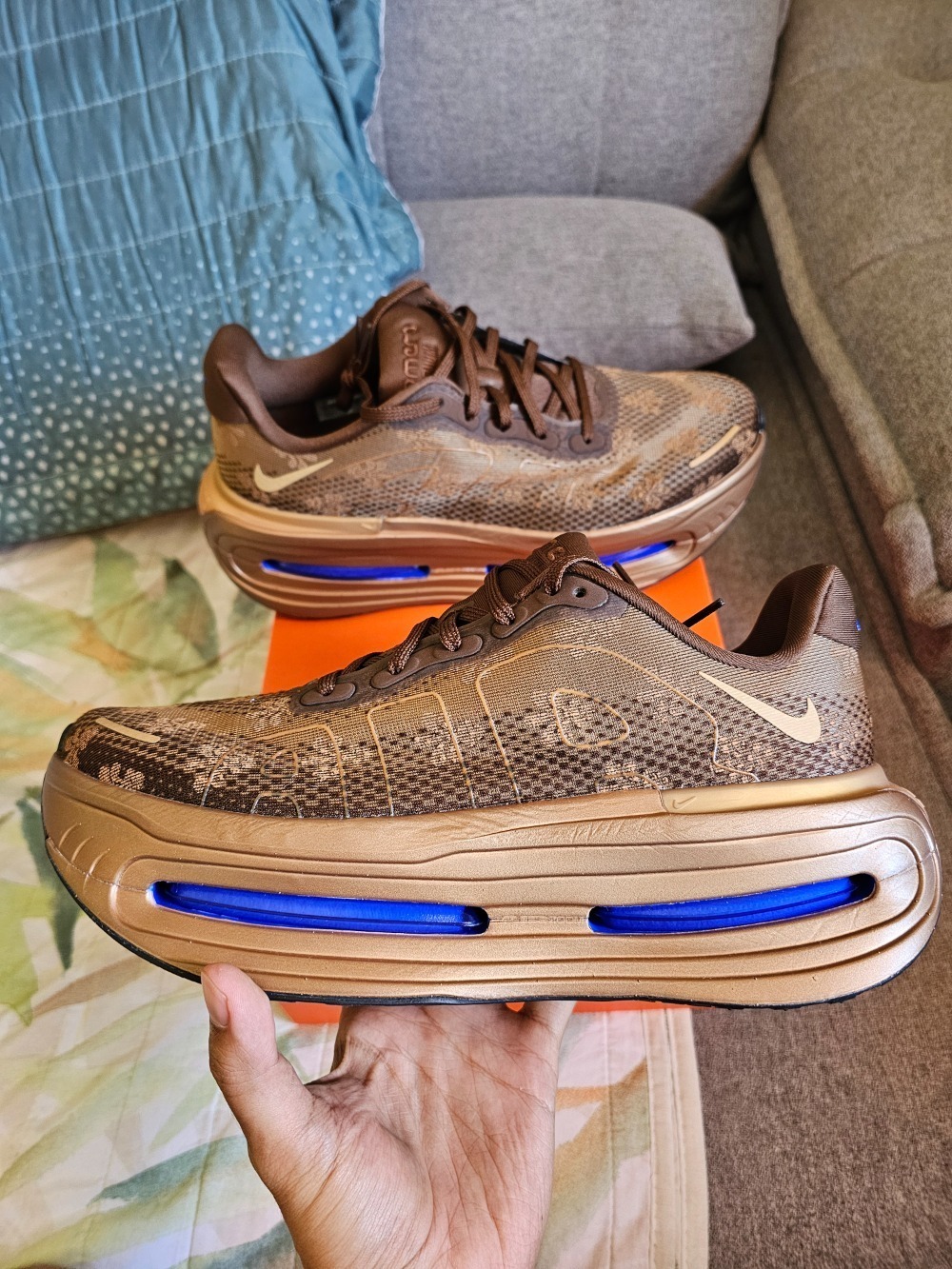 Nike Vomero Premium Flat Stout — 40.5, Novo