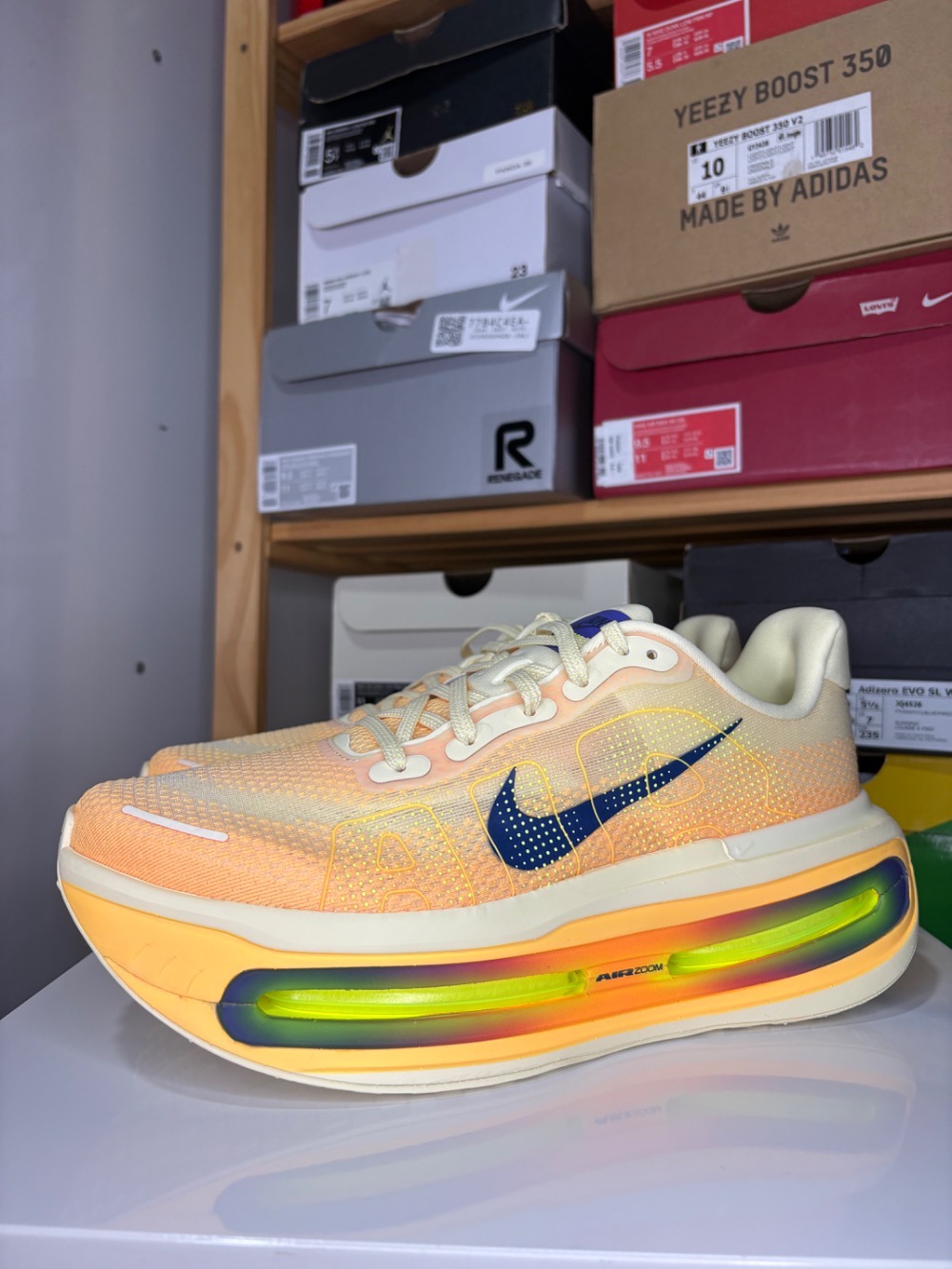 Nike Vomero Premium Alabaster — 39, Novo