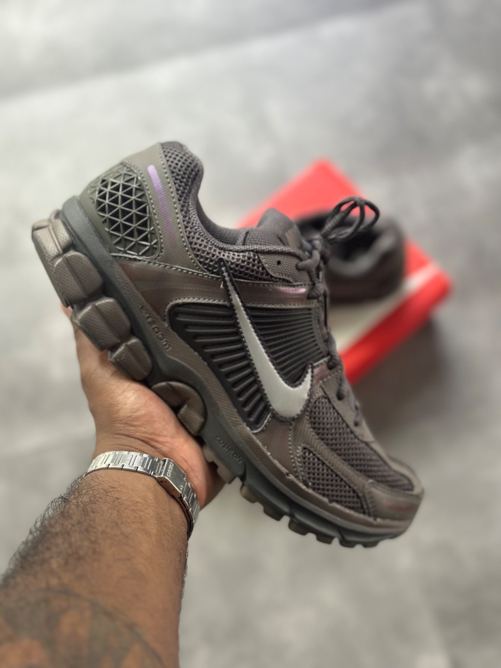 Nike Zoom Vomero 5 Cave Stone