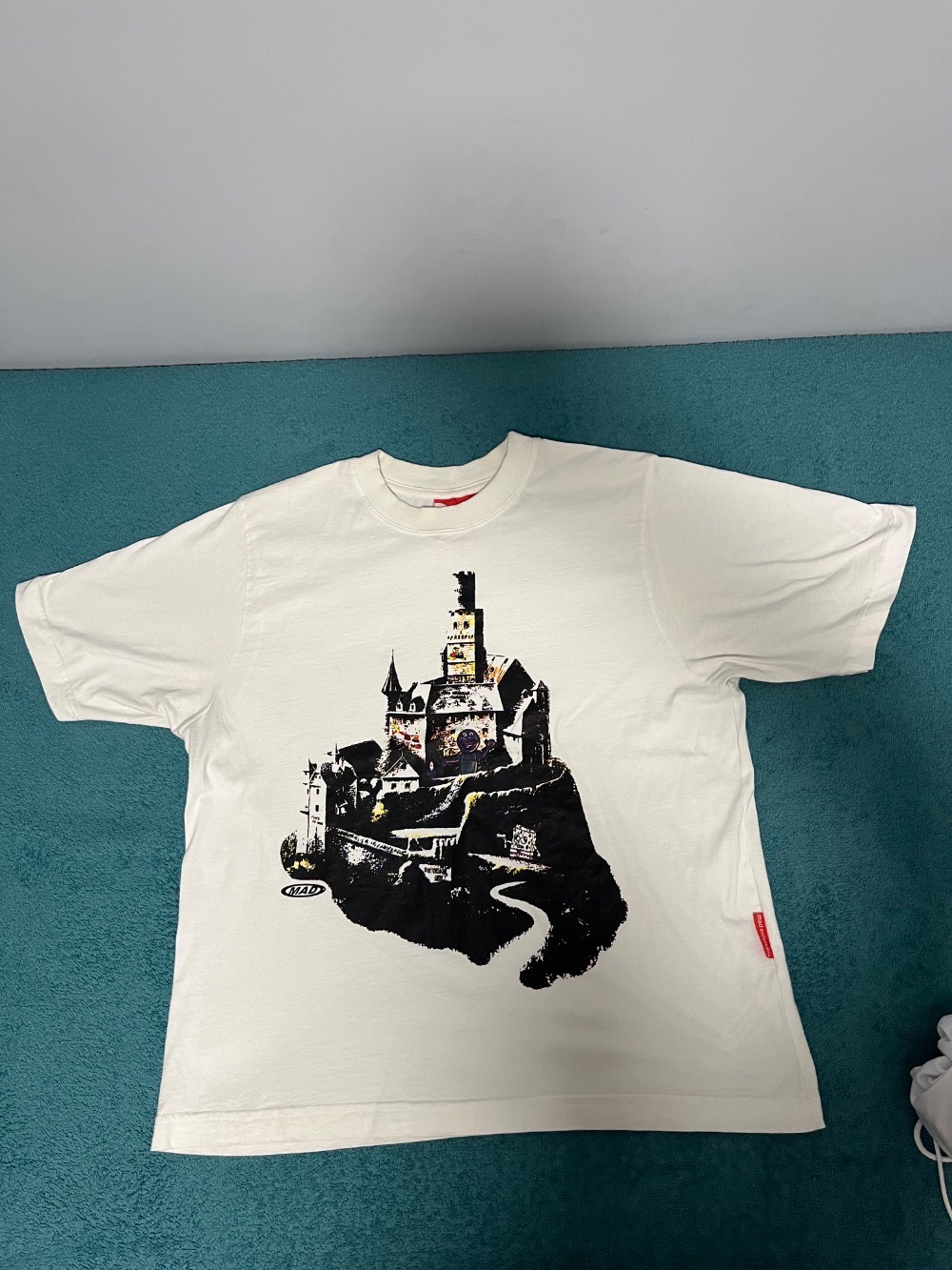 Camiseta Mad Enlatados Castelo Branco