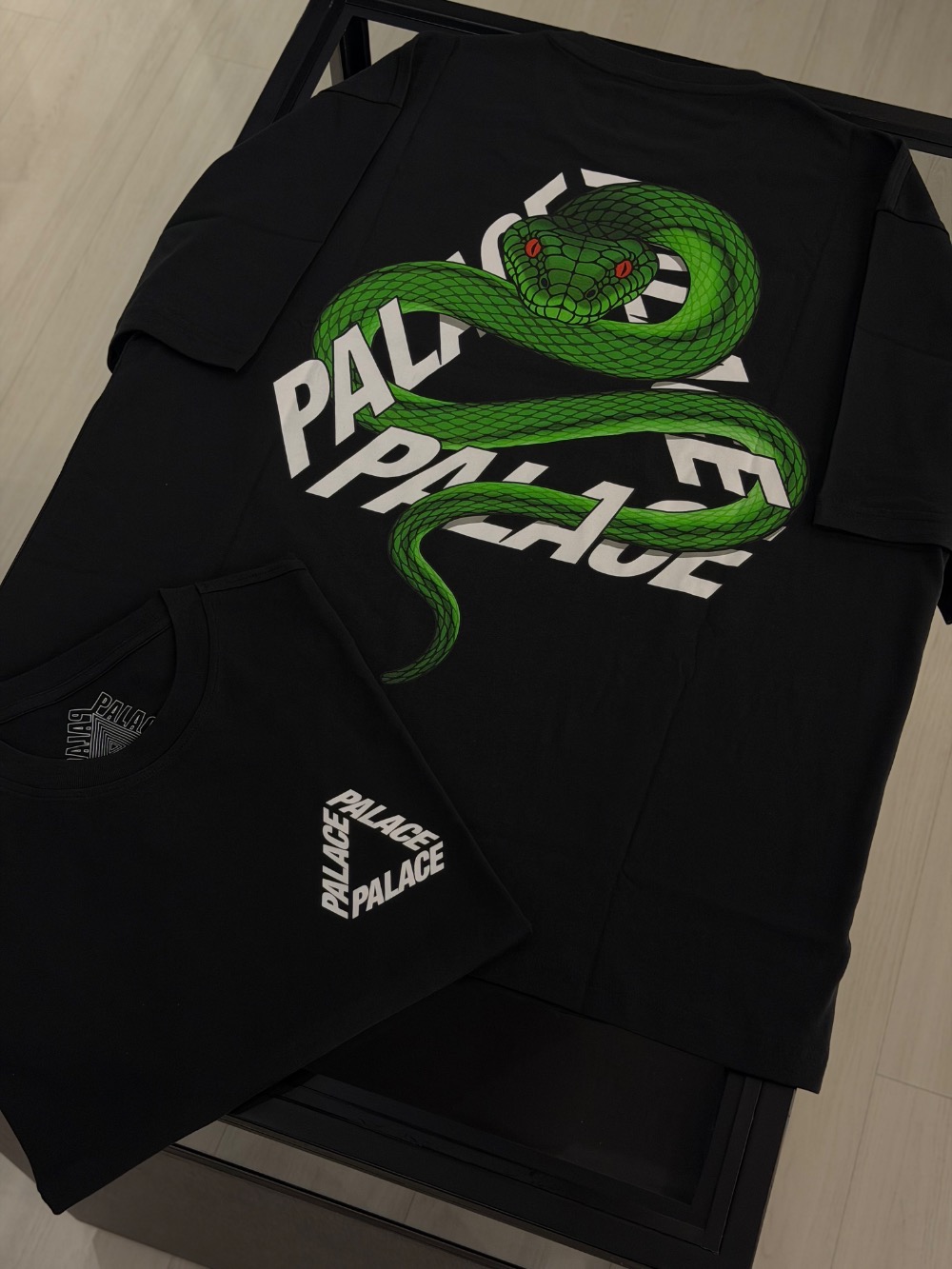 Camiseta Palace Snakey P3 Black
