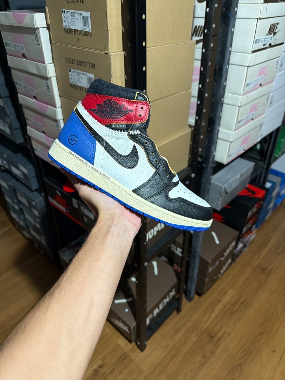 Union LA x Fragment x Air Jordan 1 Retro High OG SP Varsity Red Sport Royal — 41, Novo