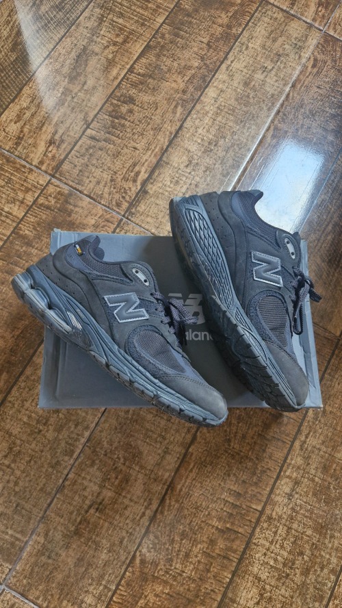 New Balance 2002R Cordura Phantom Black