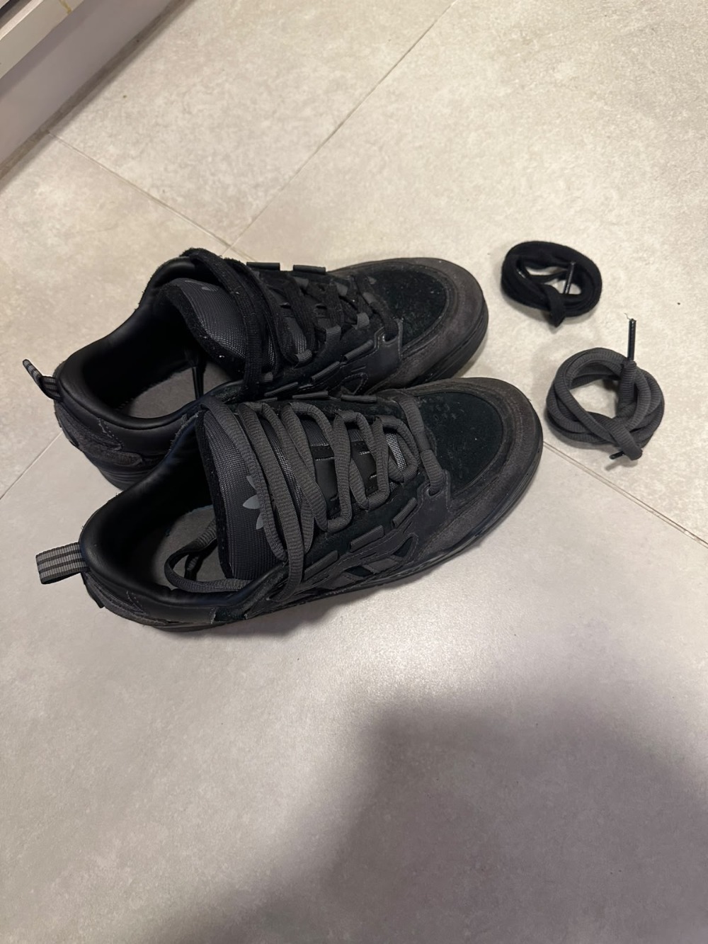 adidas ADI2000 Triple Black