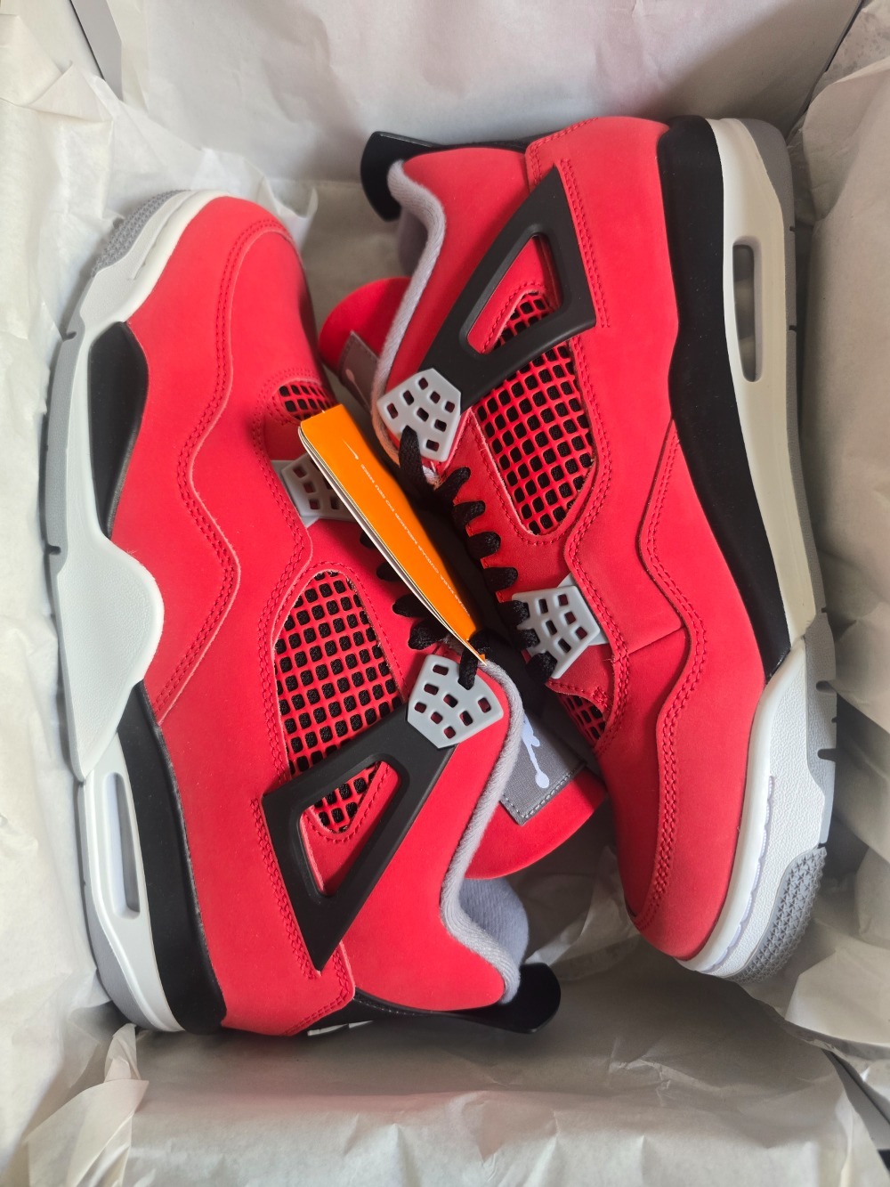 Air Jordan 4 Retro Toro Bravo (2026)