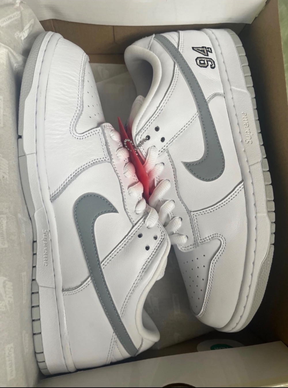 Supreme x Nike SB Dunk Low 94 White Metallic Silver FW25-W2