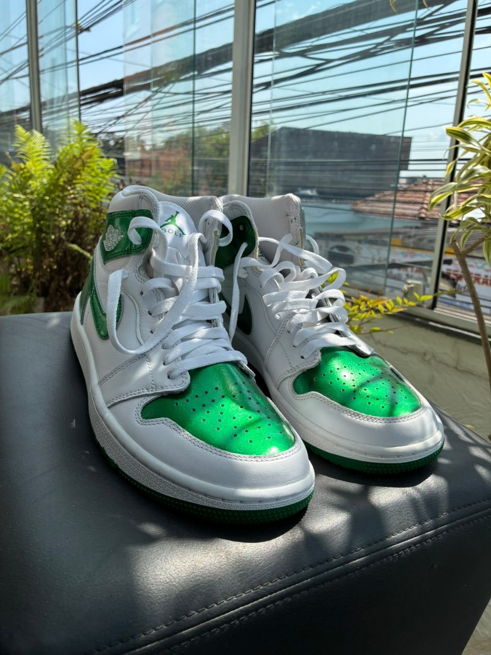 Air Jordan 1 High Golf Metallic Green