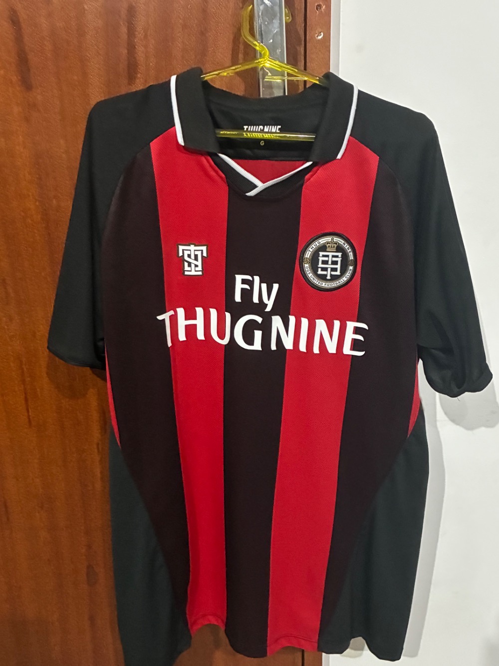 camiseta thug nine time G