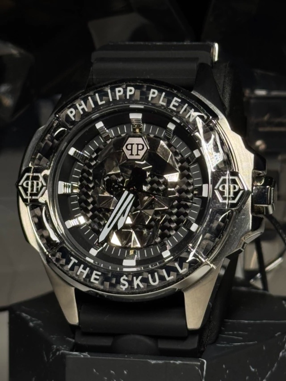 Relógio Philipp Plein Skull 44M Black Silver