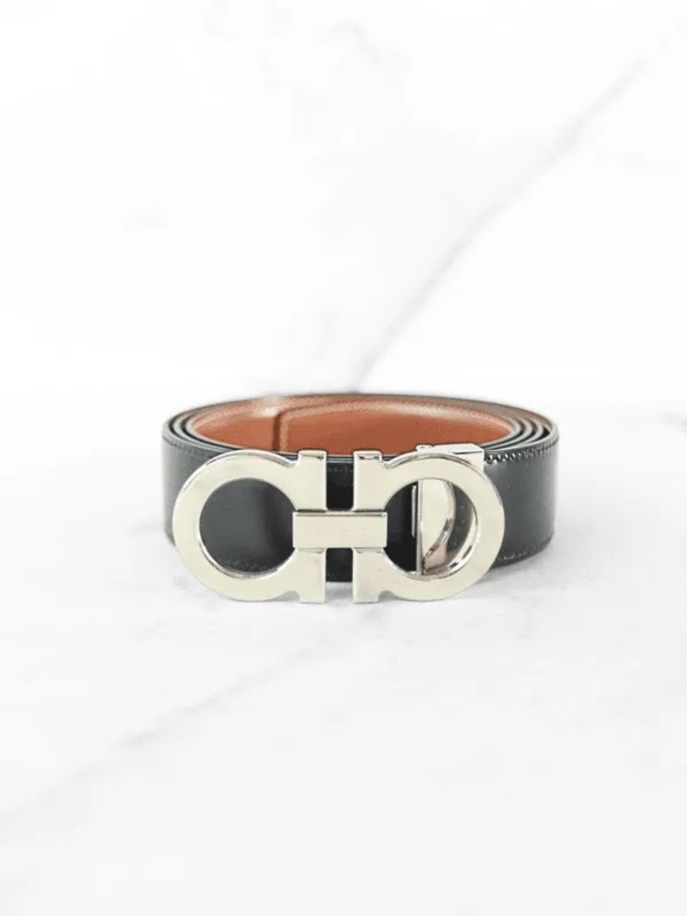 Cinto Ferragamo Dupla Face Gancini Preto/Marrom