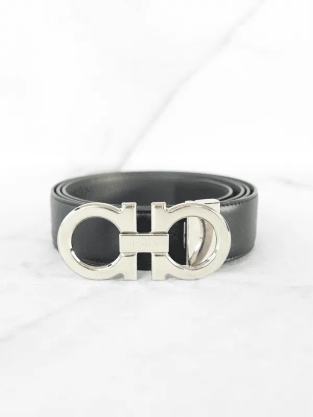 Cinto Ferragamo Dupla Face Gancini Preto/Marrom