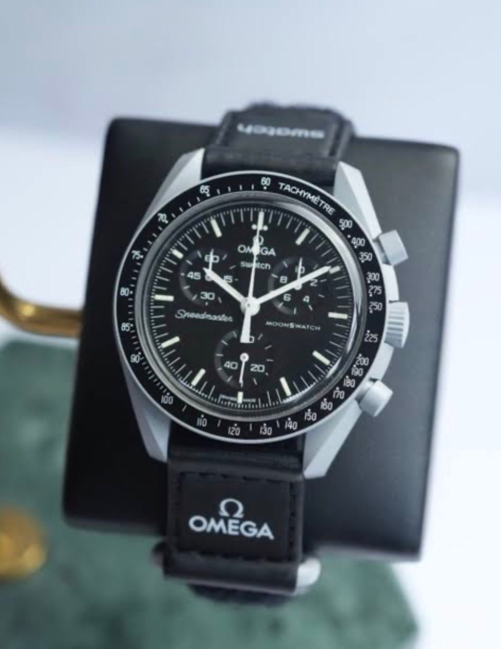 Swatch x Omega Relógio Bioceramic Moonswatch Mission to the Moon
