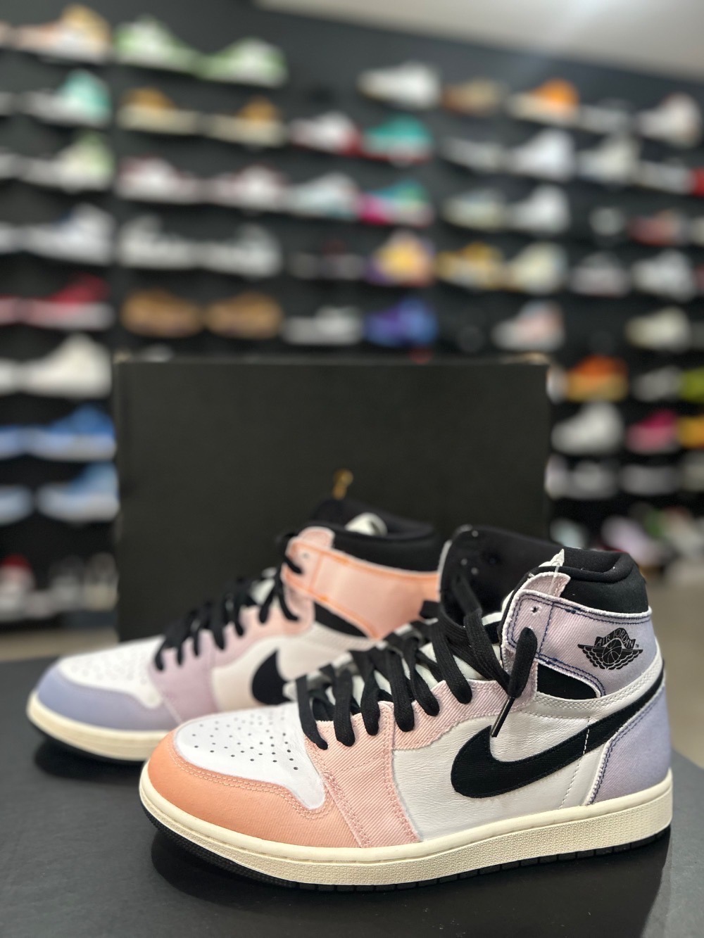 Air Jordan 1 High Skyline