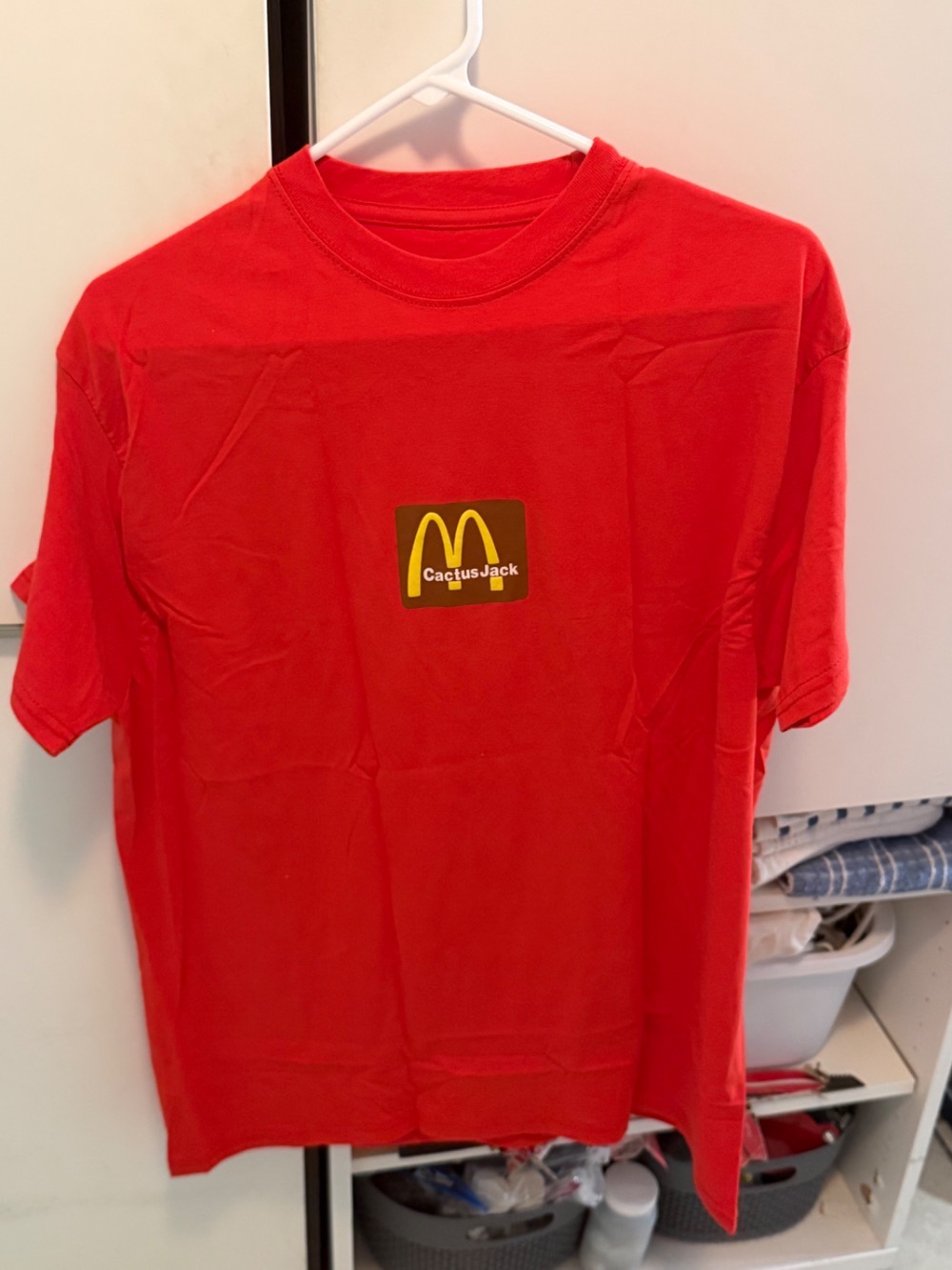 McDonald's x Travis Scott Camiseta Vermelha