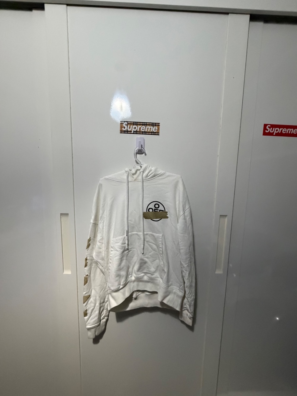 Moletom Off-White Tape Arrows White Gold