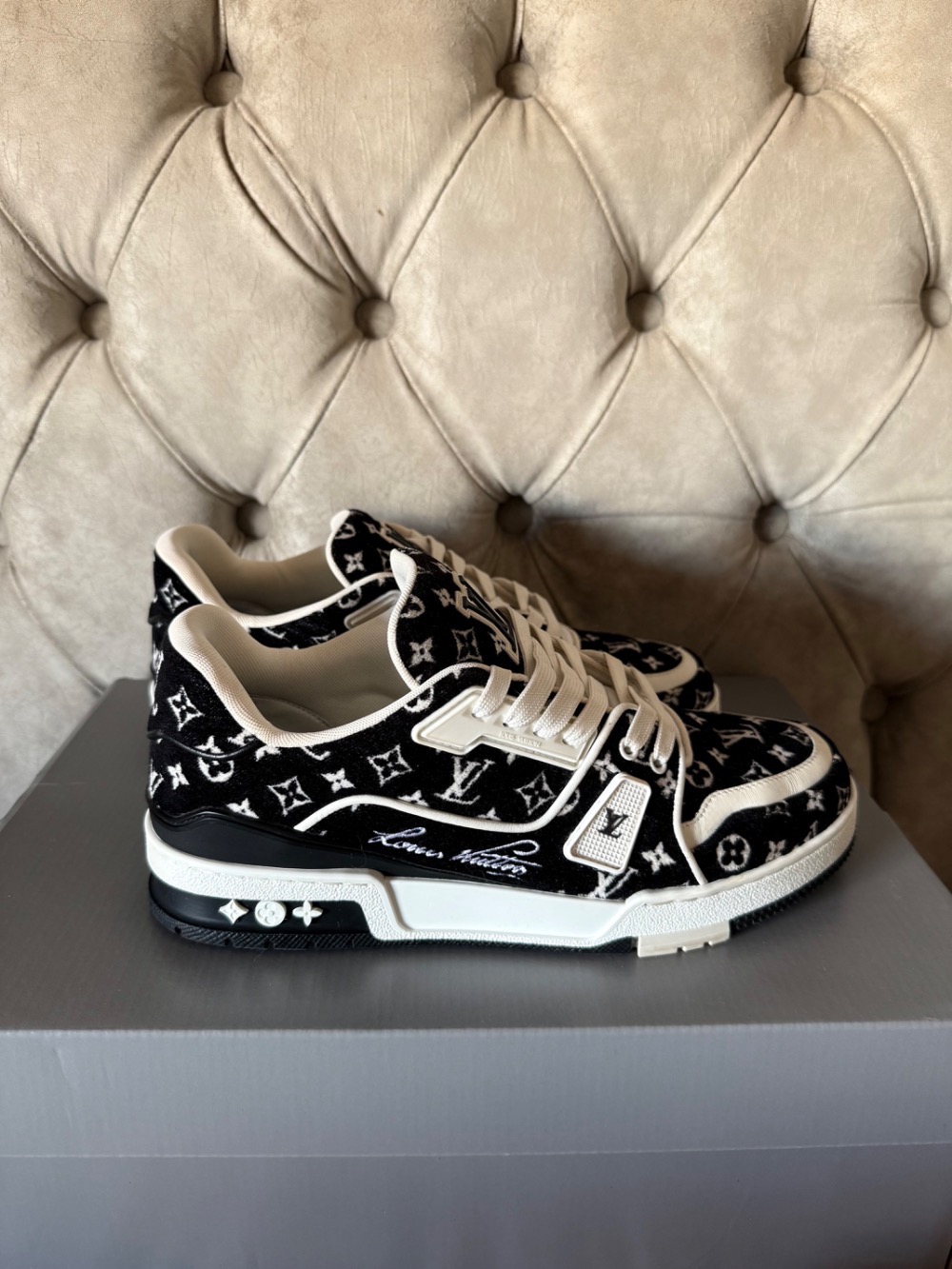 Louis Vuitton Trainer Monogram Black