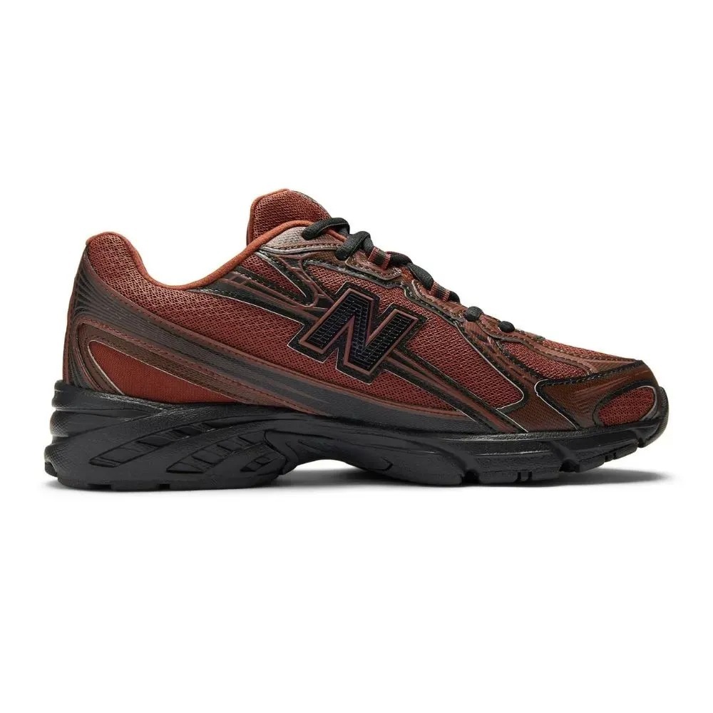 New Balance 740 Relic Brown