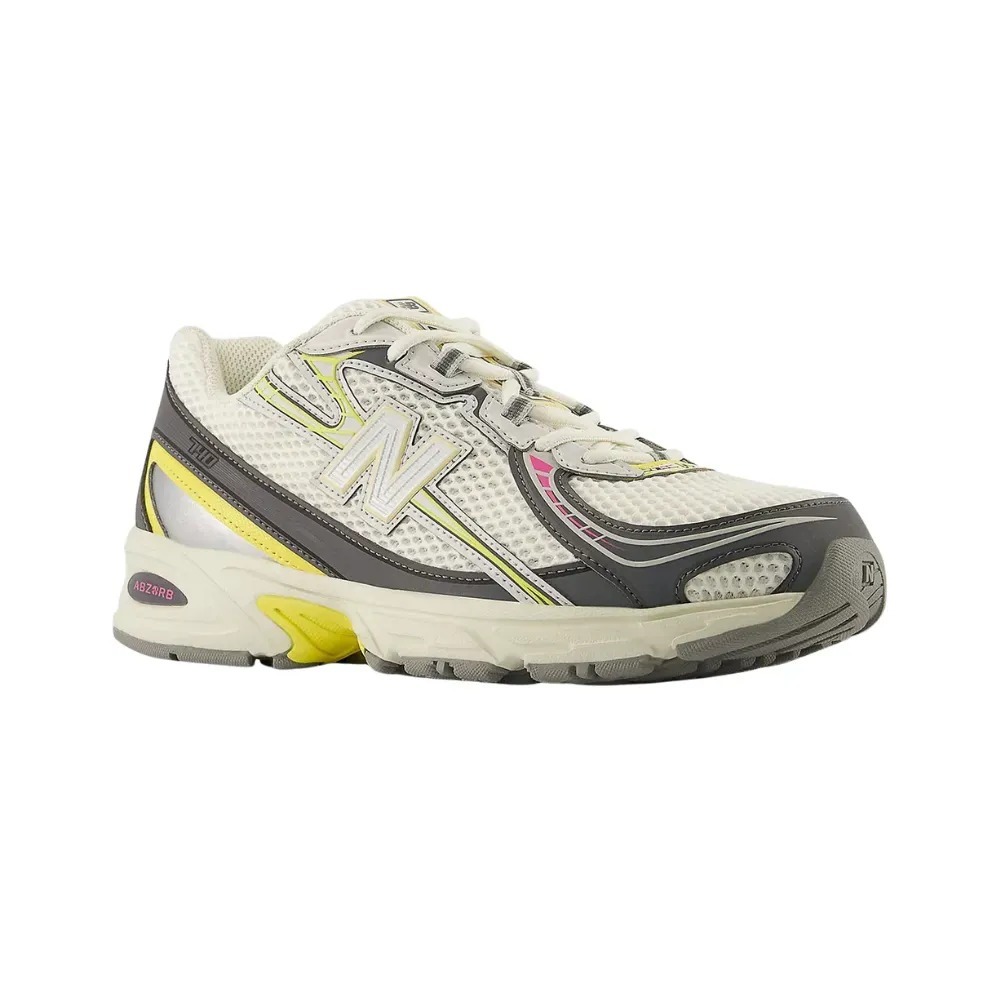 New Balance 740 Warm Skies