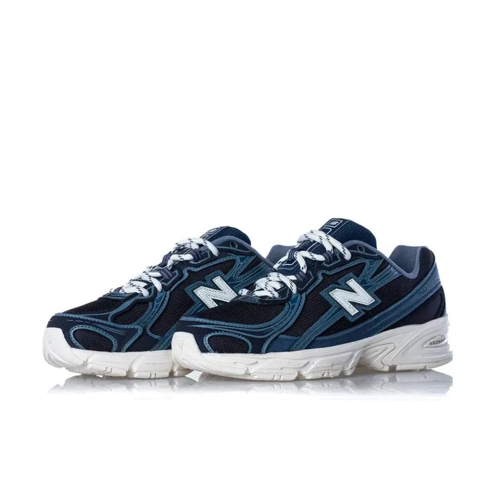 New Balance 740 Dark Night Sea Salt