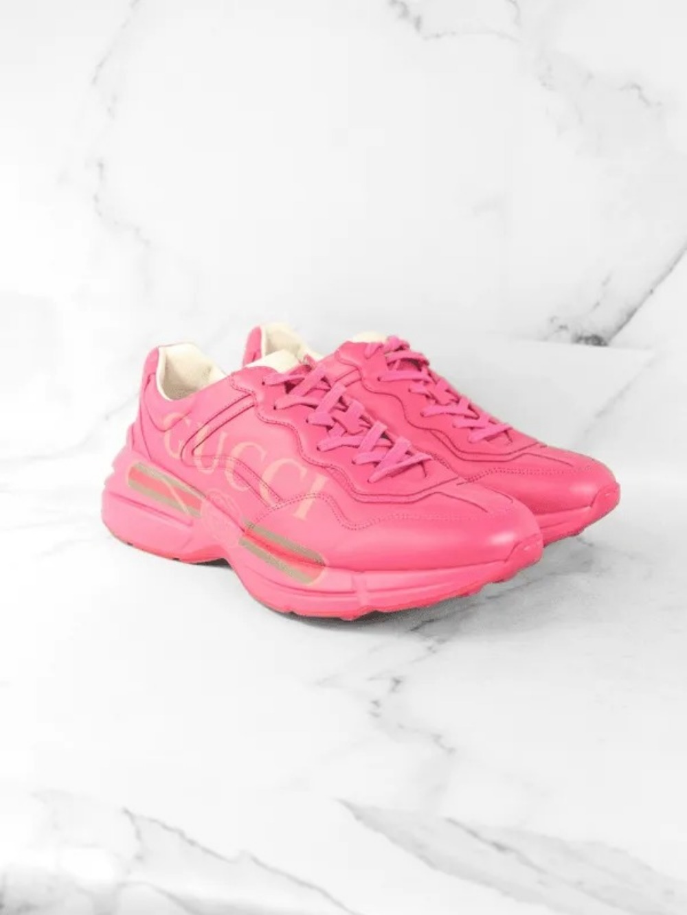 Tênis Gucci Rhyton Fake Logo Rosa