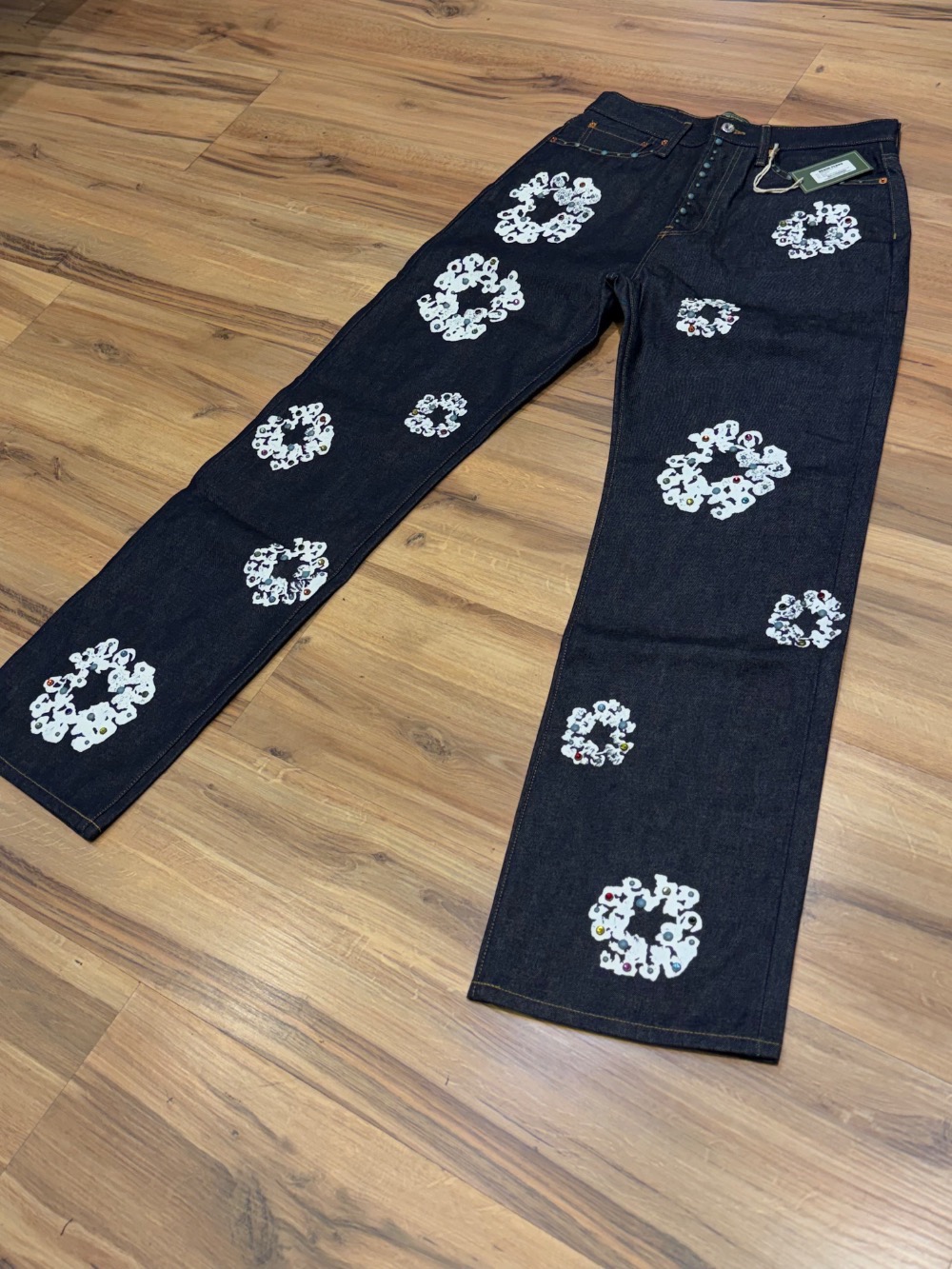 Calça Denim tears com  strass - azul