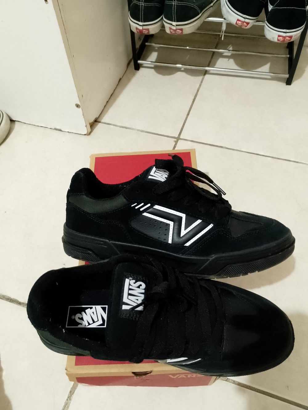 Vans Upland Black