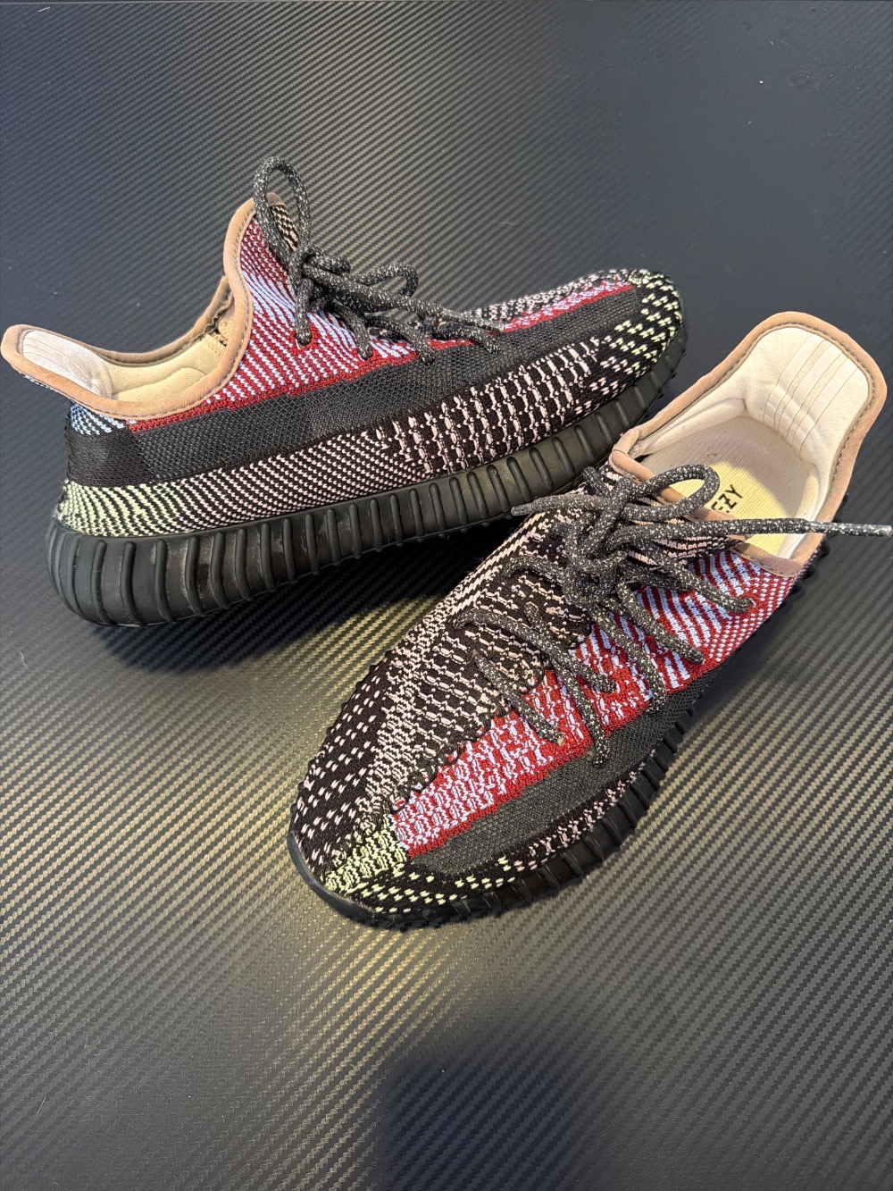 Yeezy Boost 350 v2 Yecheil
