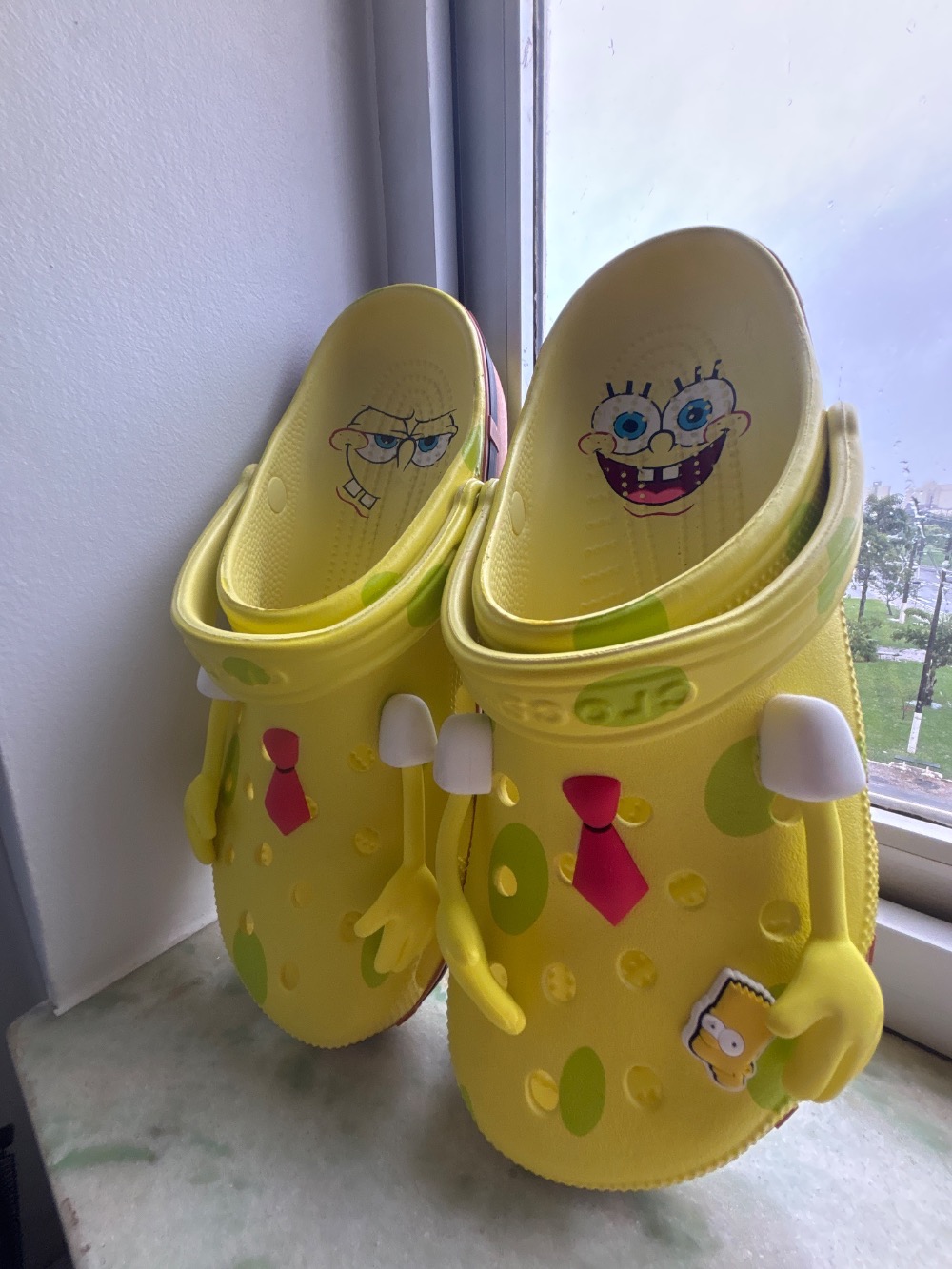 SpongeBob SquarePants x Crocs Classic Clog Banana