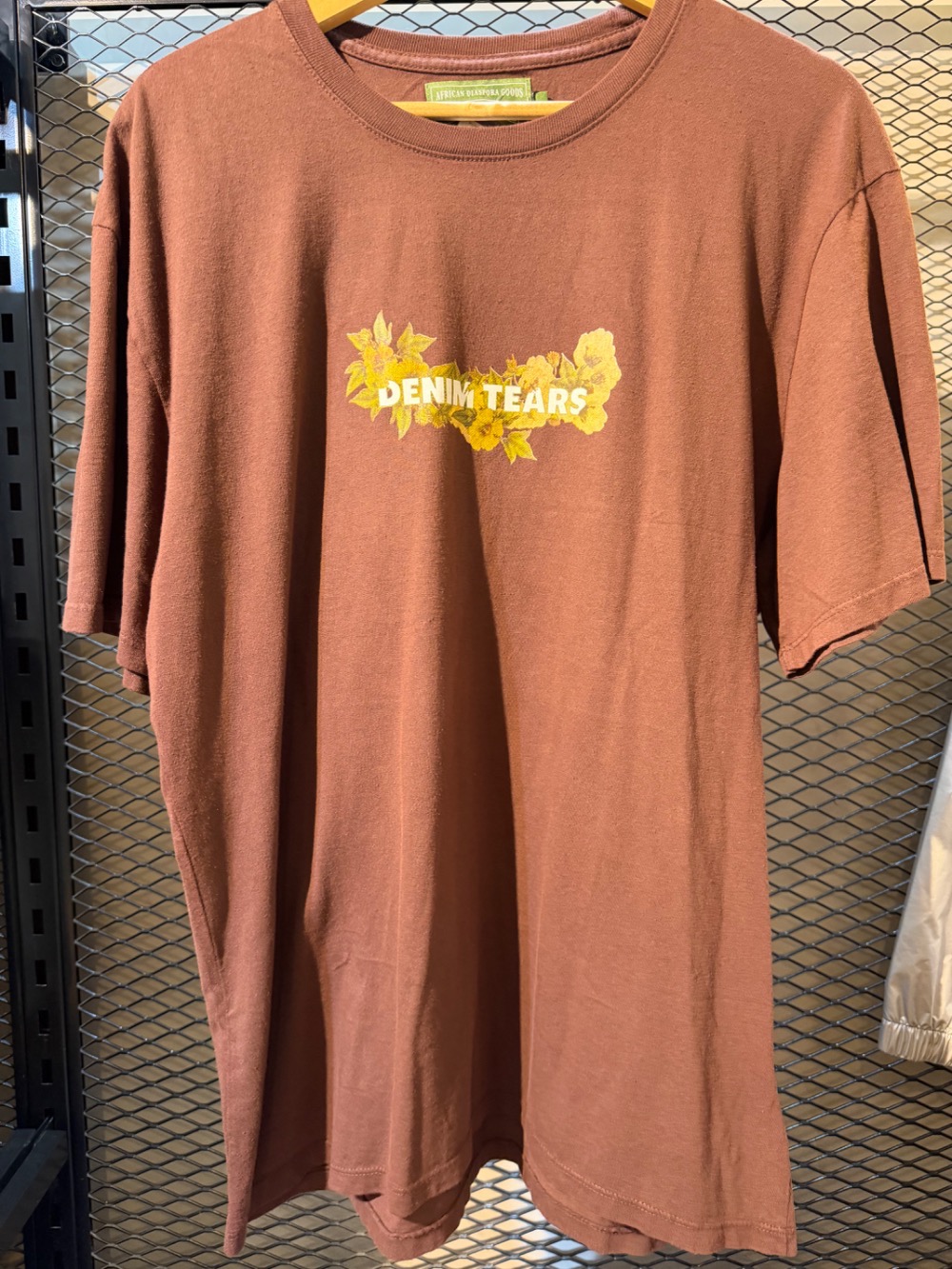 Camiseta Denim Tears Floral Logo Marrom