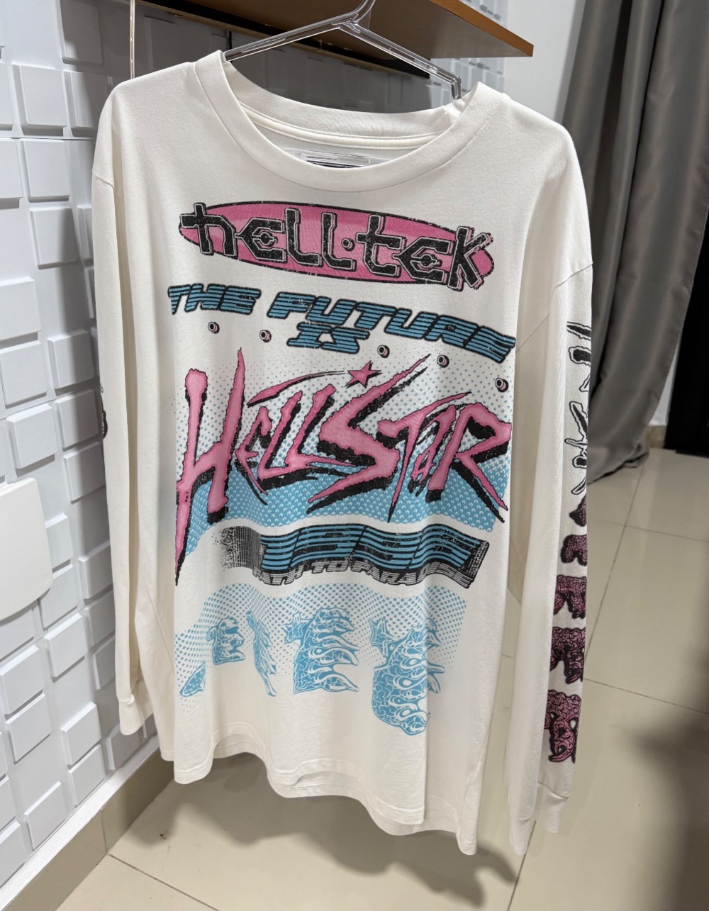 Camiseta Hellstar Helltek The Future Is Hellstar Branca