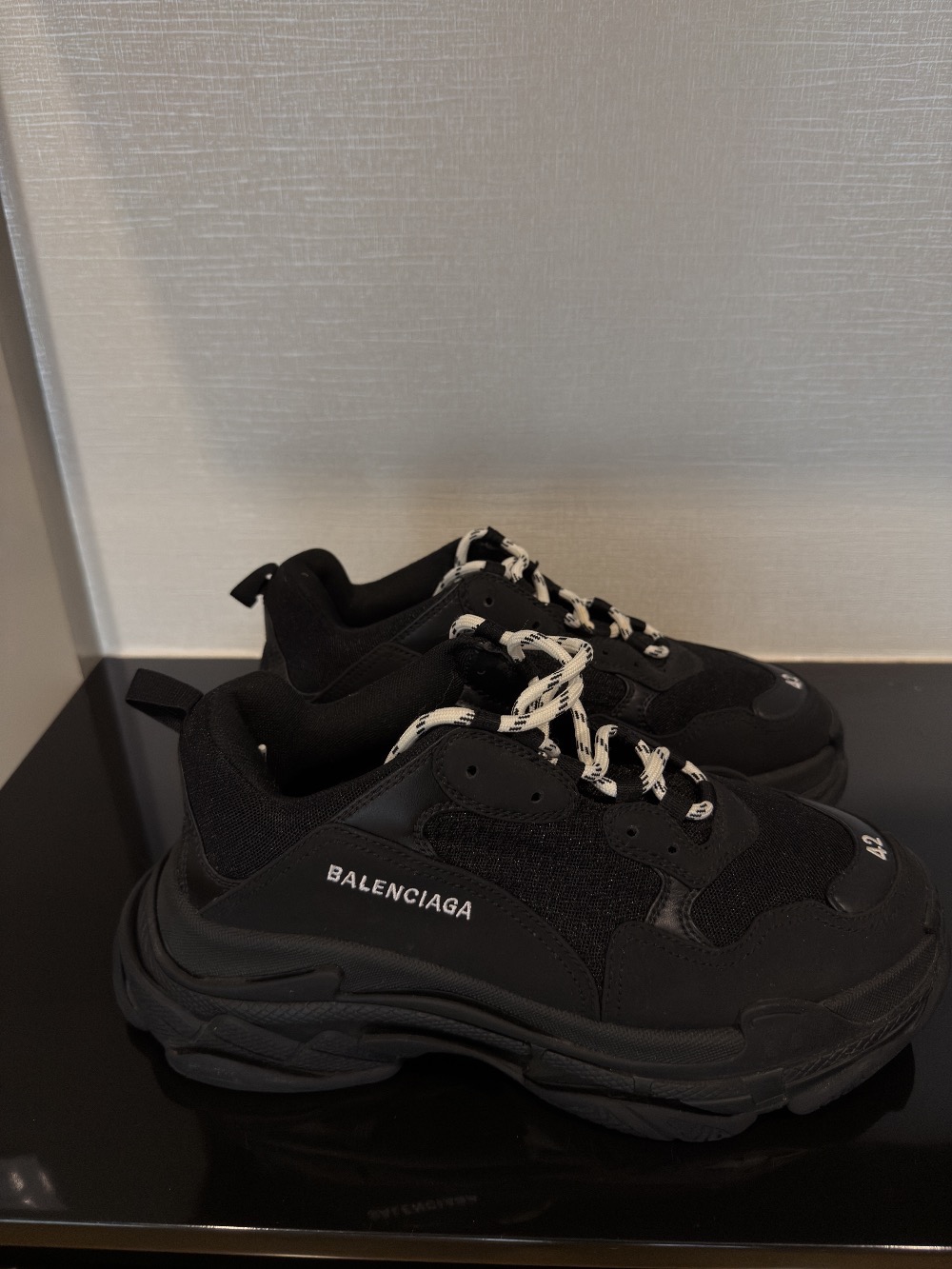 Balenciaga Triple S Black