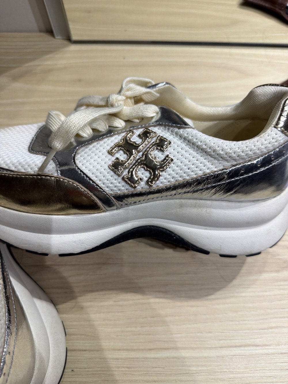 Tenis feminino tory burch